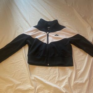 Nike xs jacket